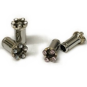 316LVM Steel with Silver and Faceted Gems - Classic Accent Eyelets - Style SEG9