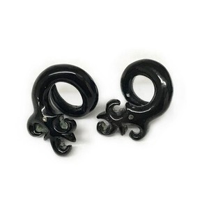 4g Aso Loops in Black Water Buffalo Horn with Silver