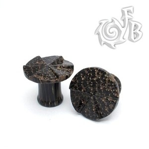 Palm Wood - Classic Carved Cap Plugs